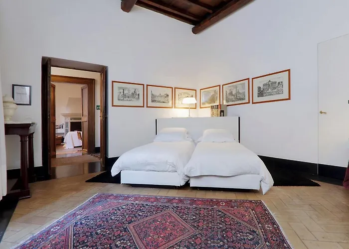 Romac Leone Apartment